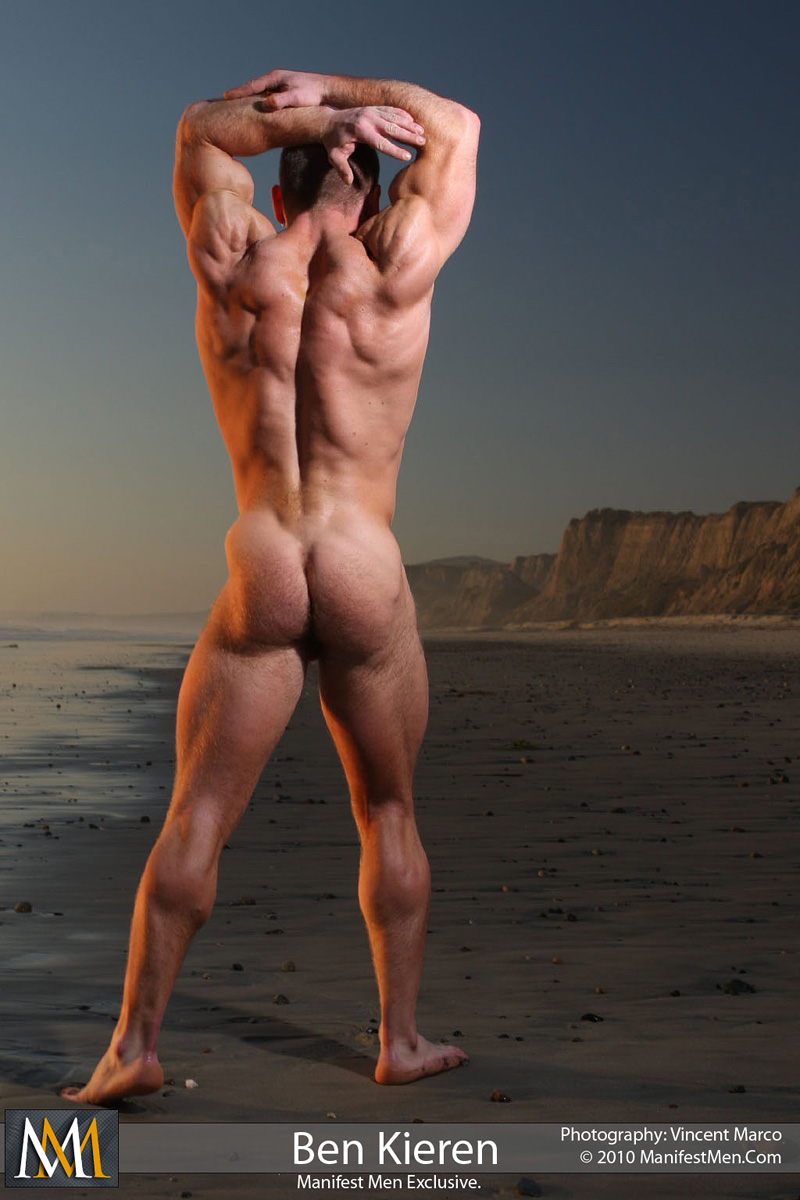 Ben Kieren Posing Naked Outdoors