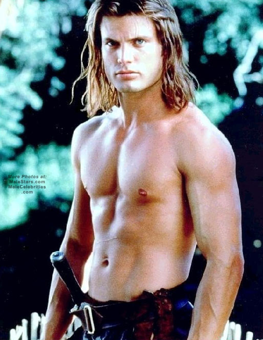 Uch ayol va bir erkak bilan jinsiy aloqa