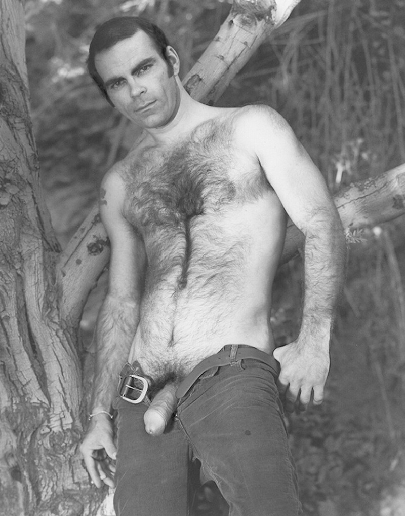 Hairy Mature Hunk Posing Naked Colt Vintage Pics